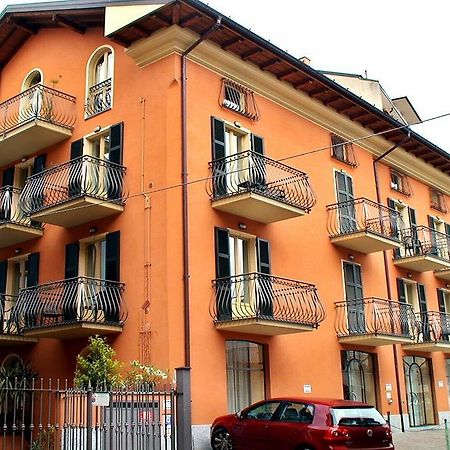 Casa Vacanze Touring Verbania Exteriör bild