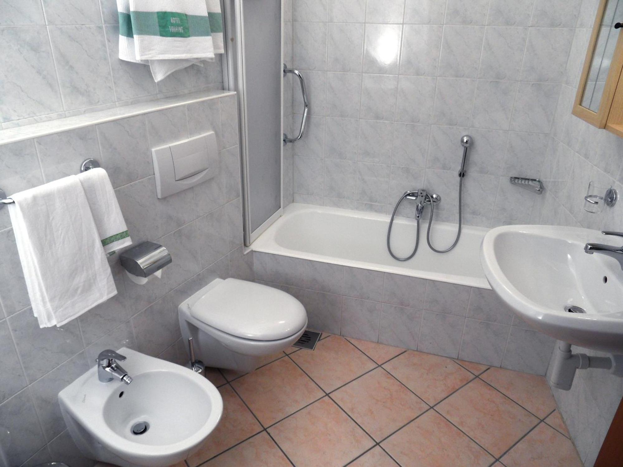 Casa Vacanze Touring Verbania Exteriör bild